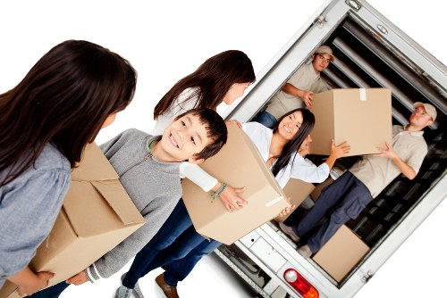 Removal truck hire service for Sutton home and business moves